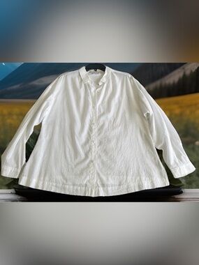 Ann Taylor Loft Women Sz Medium White 100% Cotton Sheer Button Down Shirt Blouse